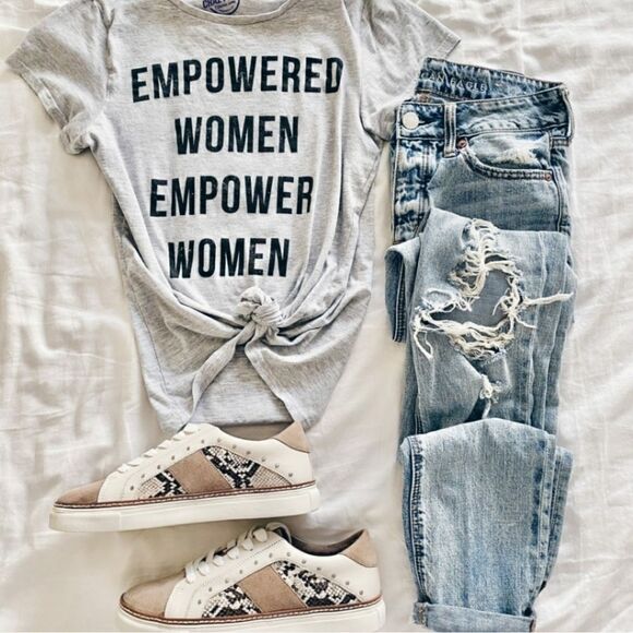 Crown Vintage - Picture 5 of 13